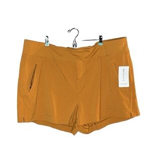 Athleta Trekkie‎ North Shorts size 26